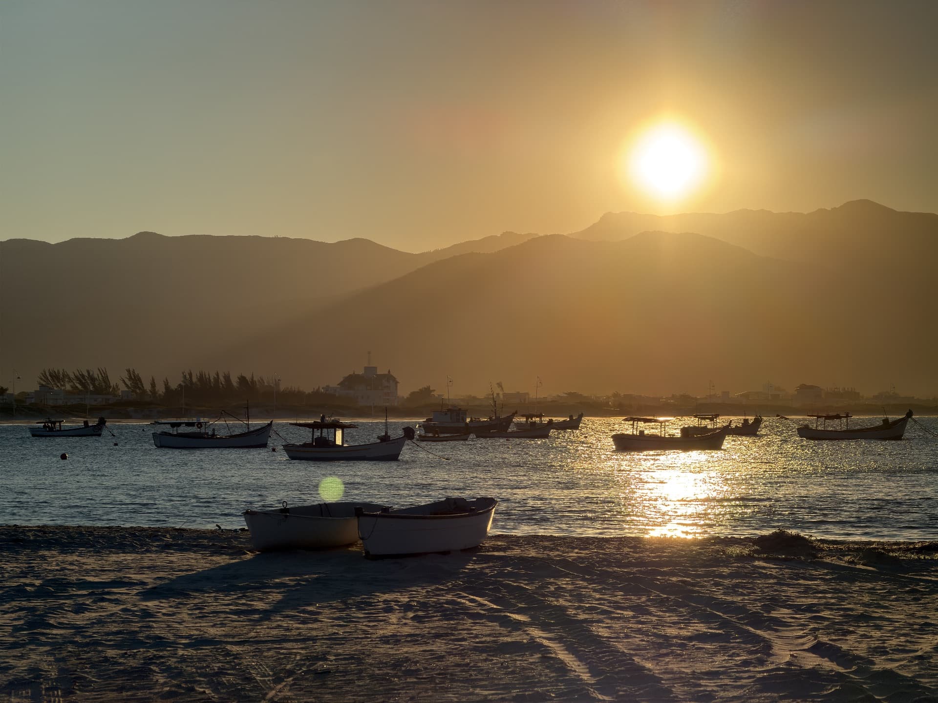 Praia de Baixo — foto 6
