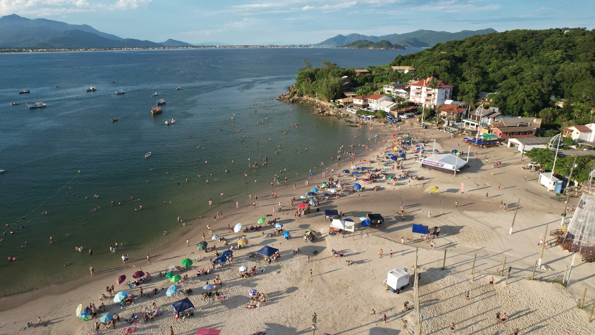 Praia de Baixo — foto 4