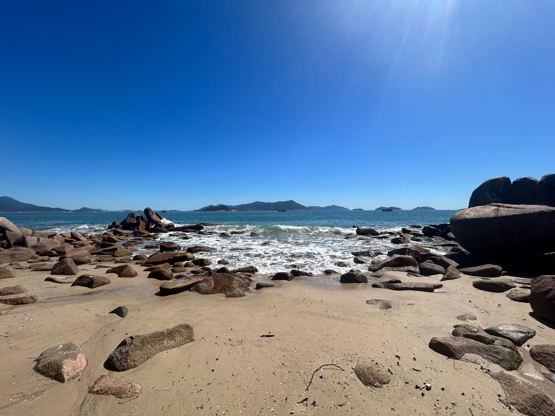 Travessia Praia de Baixo à Praia de Cima — foto 1